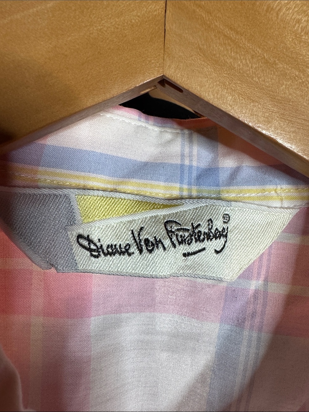 Vintage Diane Von Furstenberg Pastel Plaid Button Up Shirt Pink Size Medium - Picture 3 of 9
